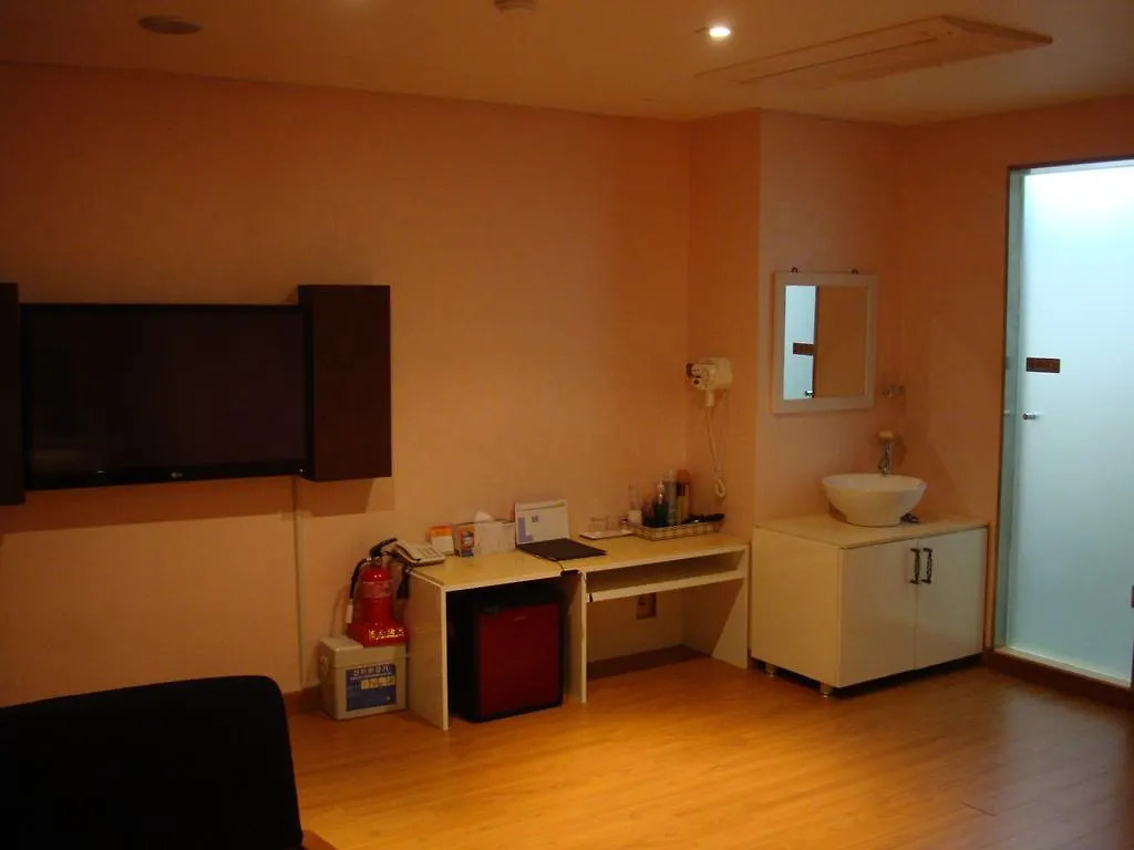 Yuwon Hotel Seul